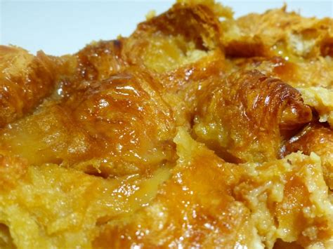 Caramel Croissant Bread and Butter Pudding – We are not Foodies