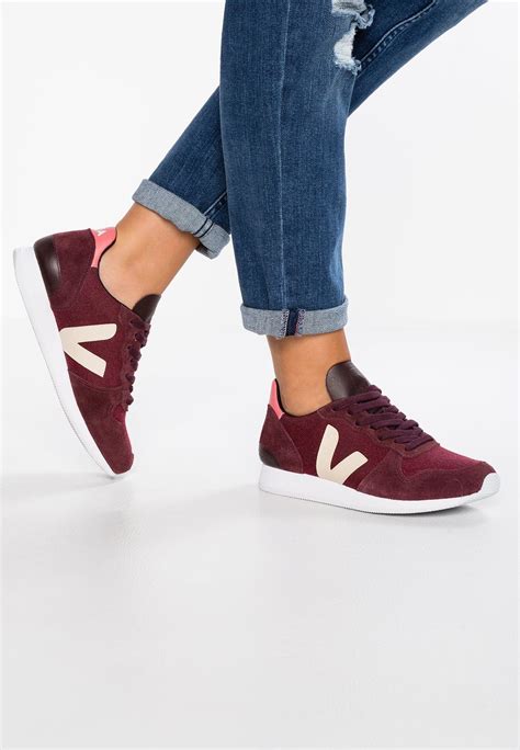 Veja Holiday Burgundysable Sneaker Bordeauxrood