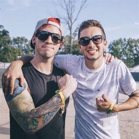 Imagen De Twenty One Pilots Tyler Joseph And Josh Dun Twenty One Pilots Twenty One One Pilots