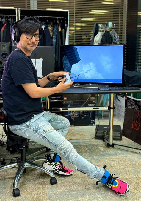 Hideo Kojima Filtr El Playstation Pro Jugadores Lo Creen Por Una