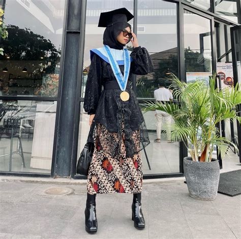 Rekoemendasi Kebaya Wisuda Kebaya Lamaran Baju Kondangan Artofit