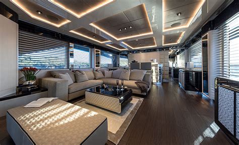 Dominator Illumen 28M Interior Ita Yachts Canada