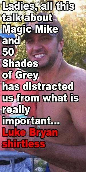 Pin By Fabulousms On Things I Love Luke Bryan Shirtless Shades Of