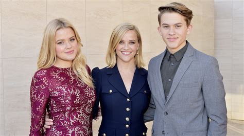 The Truth About Reese Witherspoon S Dating History