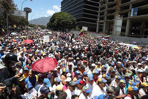 Venezuela Pol Cia Reprime Manifesta O Da Oposi O No Leste De Caracas