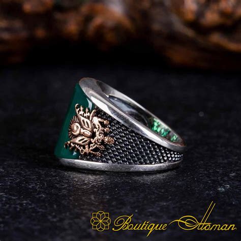 Curved Green Aqeeq Silver Ring With Coat Of Arms Boutique Ottoman