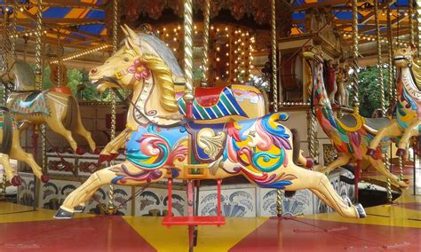 Carousel horse,victorian carousel,ride,vintage,traditional - free image from needpix.com