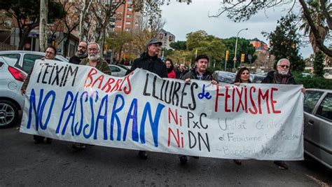 Barcelona Por Unos Barrios Libres De Fascismo Manifestación