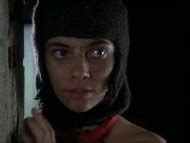 Naked Maribel Verdú in Los jinetes del alba