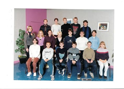 Photo de classe Collège 3ème de 2001 Collège Copains d avant