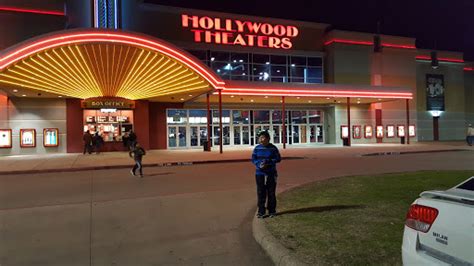 Movie Theater «Regal Cinemas Longview 14», reviews and photos, 3070 N ...