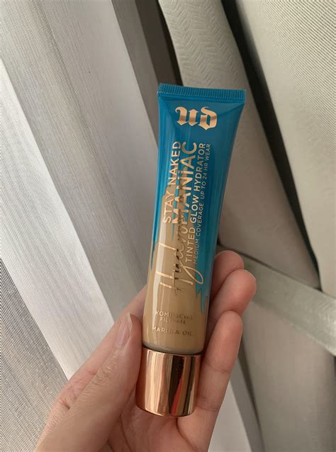 Urban Decay Stay Naked Hydromaniac Tinted Glow Hydrator In Shade 50