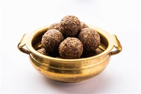 Free Photo Alsi Pinni Laddu Or Flax Seed Laddo Or Healthy Jawas Ladoo