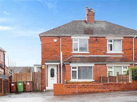 2 Bed Semi Detached House For Sale In Bevin Crescent Outwood