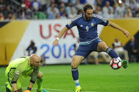 Selecci N Argentina Vuelven Ag Ero E Higua N Y Bauza Convoc A Pizarro