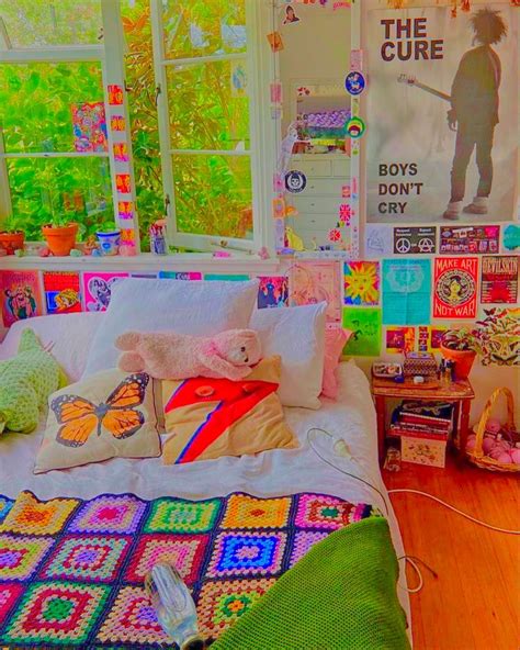 𝓶𝓪𝓻𝓸𝓼𝓼𝓮 ˏˋ°•⁀ In 2021 Indie Room Decor Room Ideas Bedroom Indie