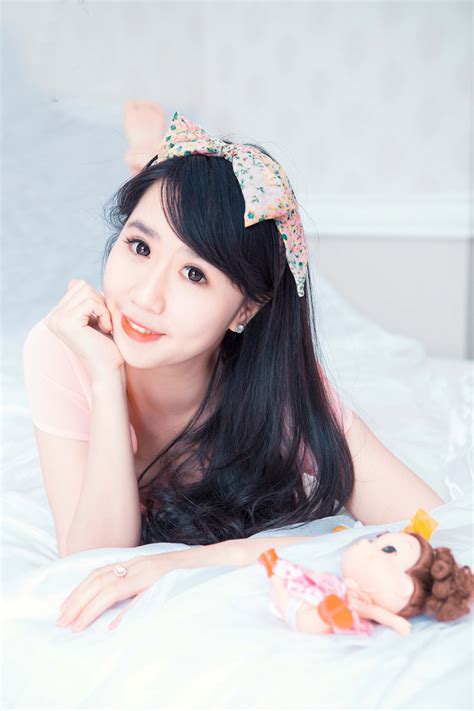Hot girl Nu Phạm tung ảnh gợi cảm Người đẹp Việt Giải Trí