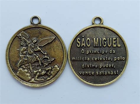 Medalhas De S O Miguel Arcanjo Em Ouro Velho Elo