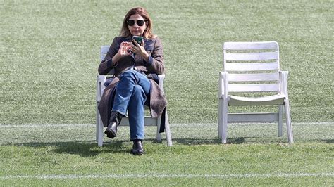 Torcida Do Palmeiras Protesta Contra Leila Veio Brincar De Presidente