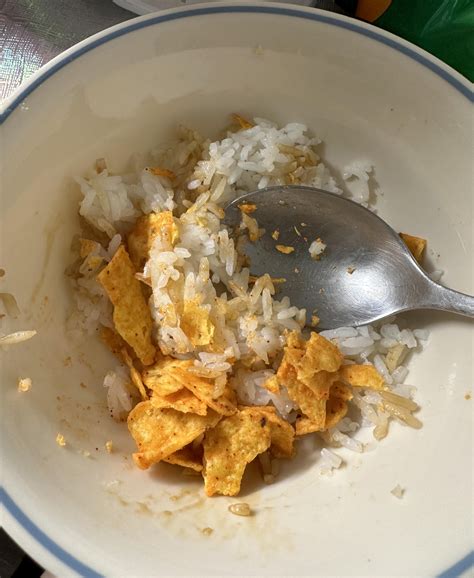 struggle meal tonight plain white rice  soy sauce  crushed