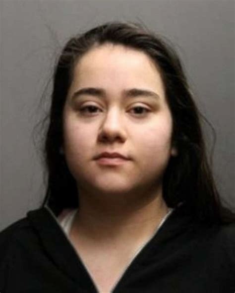 19 Year Old Woman Arrested For Allegedly Shooting A Chicago Police Officer During Raid Good