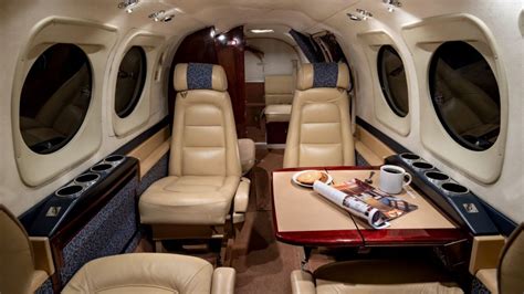 King Air C90 Interior | atelier-yuwa.ciao.jp