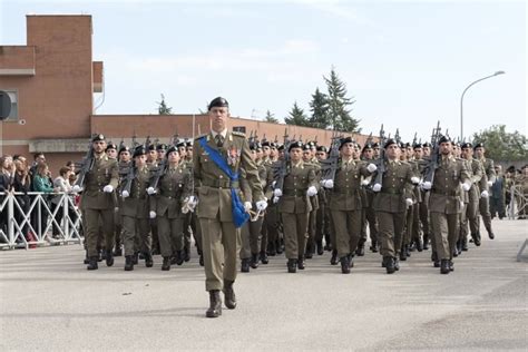 Esercito Al Rav Di Capua Volontari Giurano Fedelt Alla