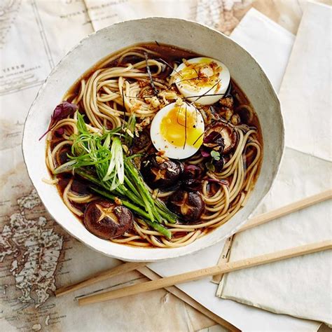 Tantanmen Ramen Rezept für japanische Nudelsuppe ESSEN UND TRINKEN