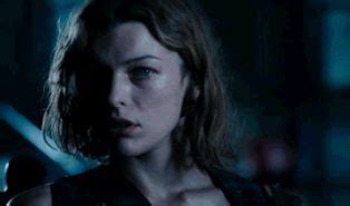 Mila Jovovich Sex Gifs Porn XXX GIFs PICTOA