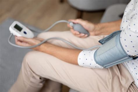 Heres How You Can Take Your Blood Pressure At Home Healthy Reads