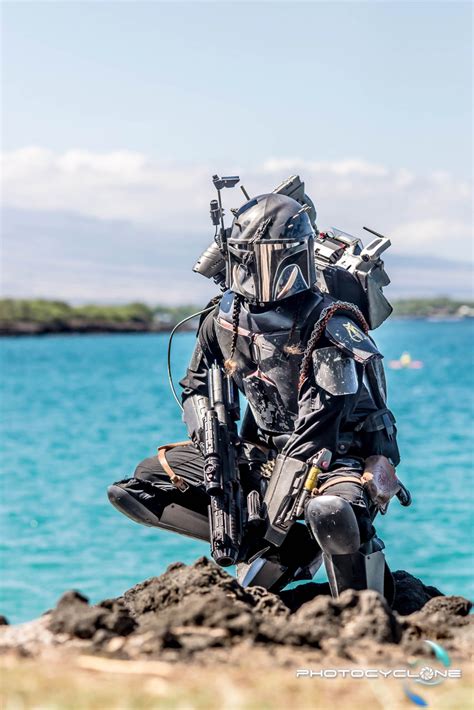 Brilliant Mandalorian Cosplay