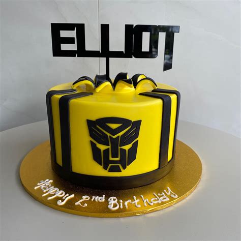 Transformers Bumblebee Nikos Cakes