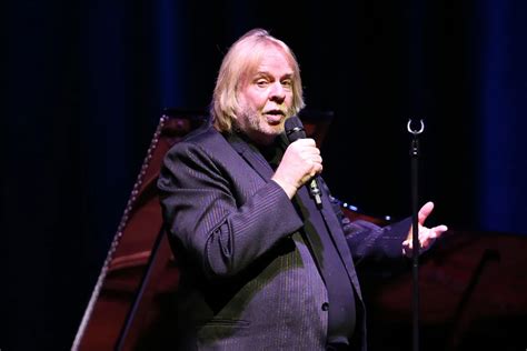 Yes Keyboardist Rick Wakeman Will Embark On His Last Solo Tour In Fall 2024