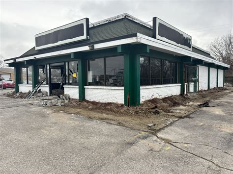 Burger Chef location linked to 1978 abductions, killings, to be torn down