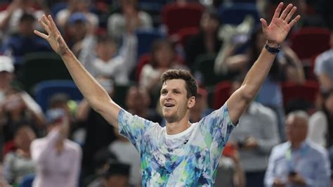 Hurkacz gagne à Shanghai son deuxième Masters 1000 Radio Canada