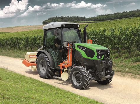 DEUTZ FAHR presenta la nueva Serie 4E Comodidad y TractorPasión