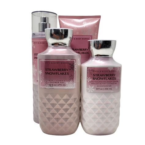 Bath And Body Works Strawberry Snowflakes Deluxe Gift Set Fragrance