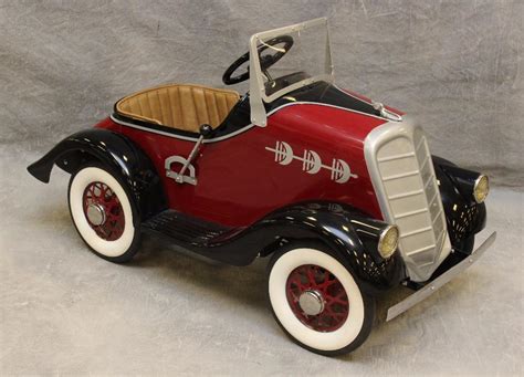 Vintage Pedal Cars 01 - National Appraisal Consultants, LLC