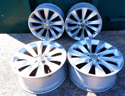 FELGI ALUMINIOWE VOLKSWAGEN PASSAT CC 18 5X112 3C8601025D za 2750 zł