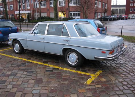 Mercedes Benz S Class SEL W109 300 SEL 3 5 V8 200 Hp