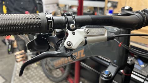 SRAMs New Maven Brakes Are The Most Powerful Mountain