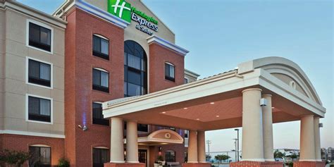 Hotels in Greensburg, PA | Holiday Inn Express & Suites Greensburg