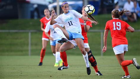 5 Womens Soccer Mac Hermann Trophy Contenders To Keep An Eye On