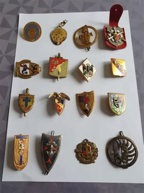 LOT DE 16 Insignes Militaires EUR 40 00 PicClick FR