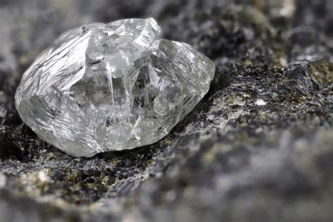 Diamant Propriétés Histoire et Vertus en Lithothérapie