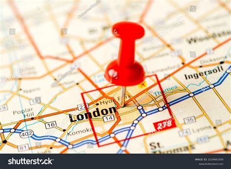 London On World Map Red Pin Stock Photo 2224661009 | Shutterstock