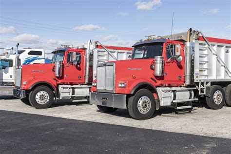 What Is A Tandem Truck Tinyhousedesign