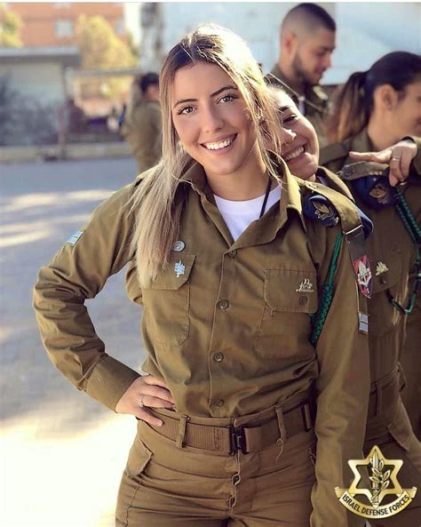 Pin op IDF WOMEN