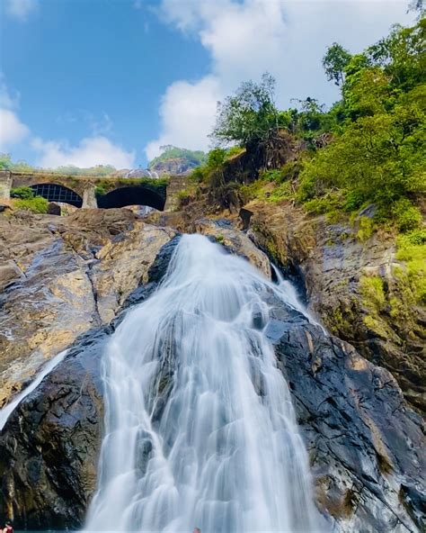 Dudhsagar Falls, Dudhsagar waterfall Goa - Travels & History