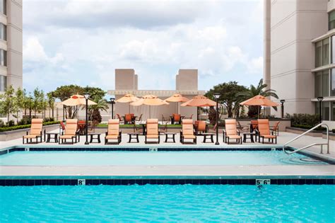 New Orleans Marriott: Pool & Spa Day Pass New Orleans | ResortPass